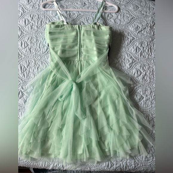 Le Chateau Mint Green Dress - Picture 3 of 5